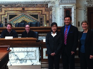 Reid Mullen ‘08, Maren Christensen ‘13, Grace Shigetani ‘14, Alex Li ‘14, lecturer Michelle Cole