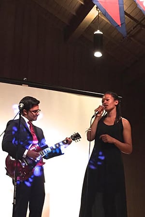 LL.M. students Fabian Pozo and Valerie Noel provide musical entertainment. 