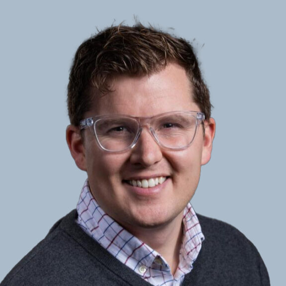 Andrew Reddie Headshot